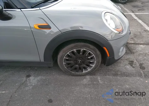 2016 Mini Hardtop Cooper z USA, uszkodzony, nr VIN WMWXU1C54G2D08206